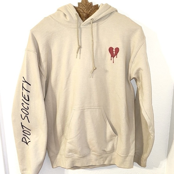 riot society Tops - RIOT SOCIETY Beige Broken Bleeding Heart Hoodie
